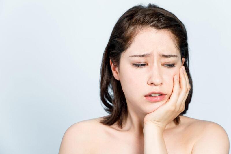 Lưu ý báo ngay cho nha sĩ nếu thấy đau nhức khi niềng răng