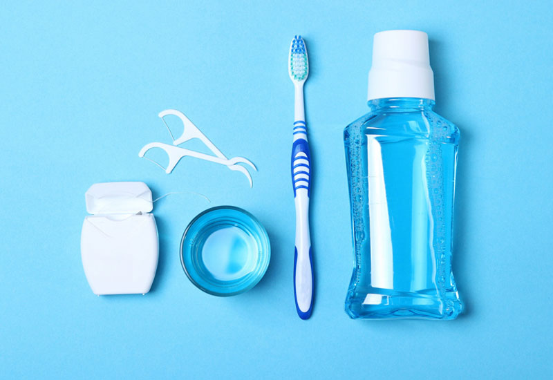 Cần lưu ý vệ sinh răng miệng sạch sẽ trong quá trình bị nấm lưỡi