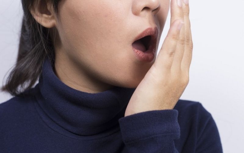 Tình trạng hôi miệng từ cổ họng cảnh báo nhiều vấn đề sức khoẻ nghiêm trọng.