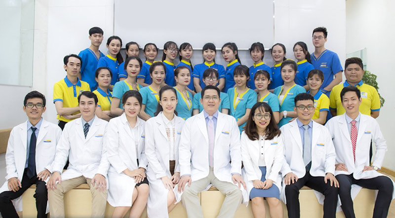 Nha khoa Dr Vương sở hữu đội ngũ bác sĩ chất lượng cao
