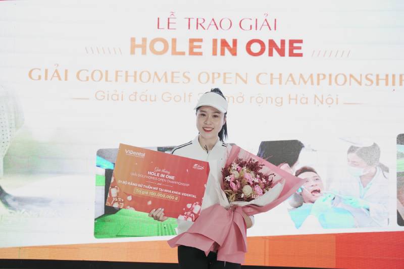 Nữ Golfer xinh đẹp đạt giải Hole in One - Ms Bích Nguyệt